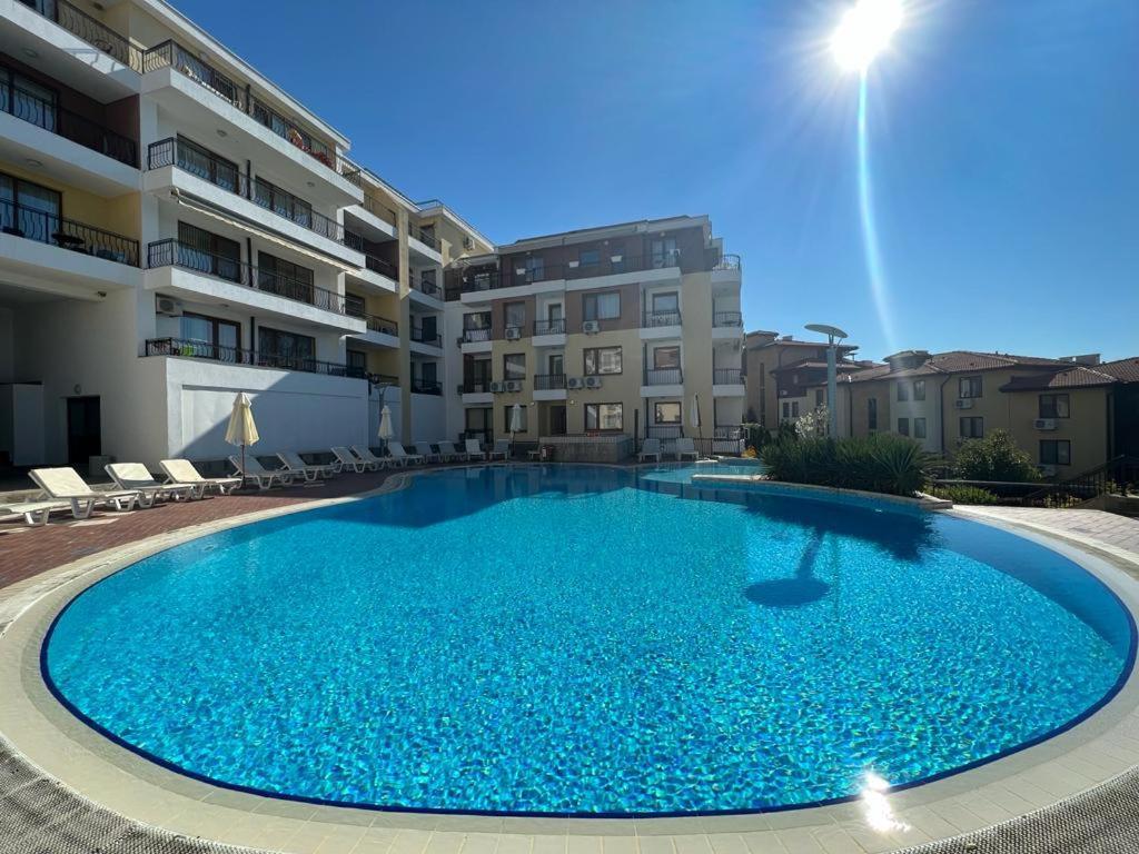 Psb Apartments In Gardens Of Eden Sveti Vlas Εξωτερικό φωτογραφία